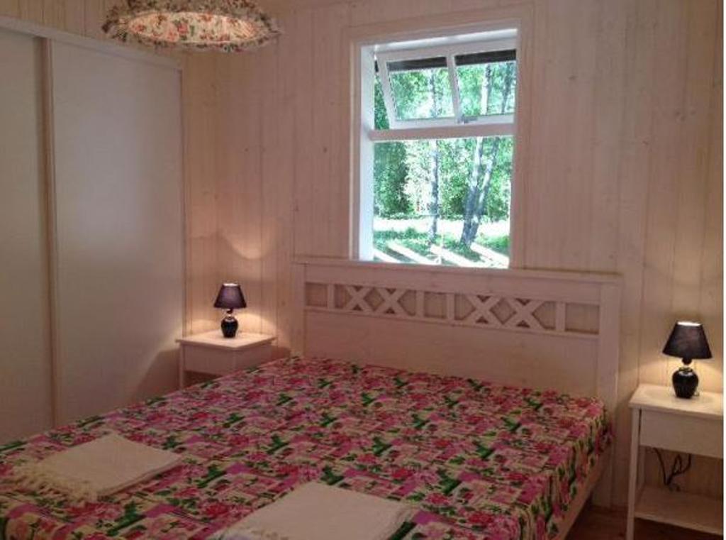 Tirbi Holiday House Kassari Oda fotoğraf